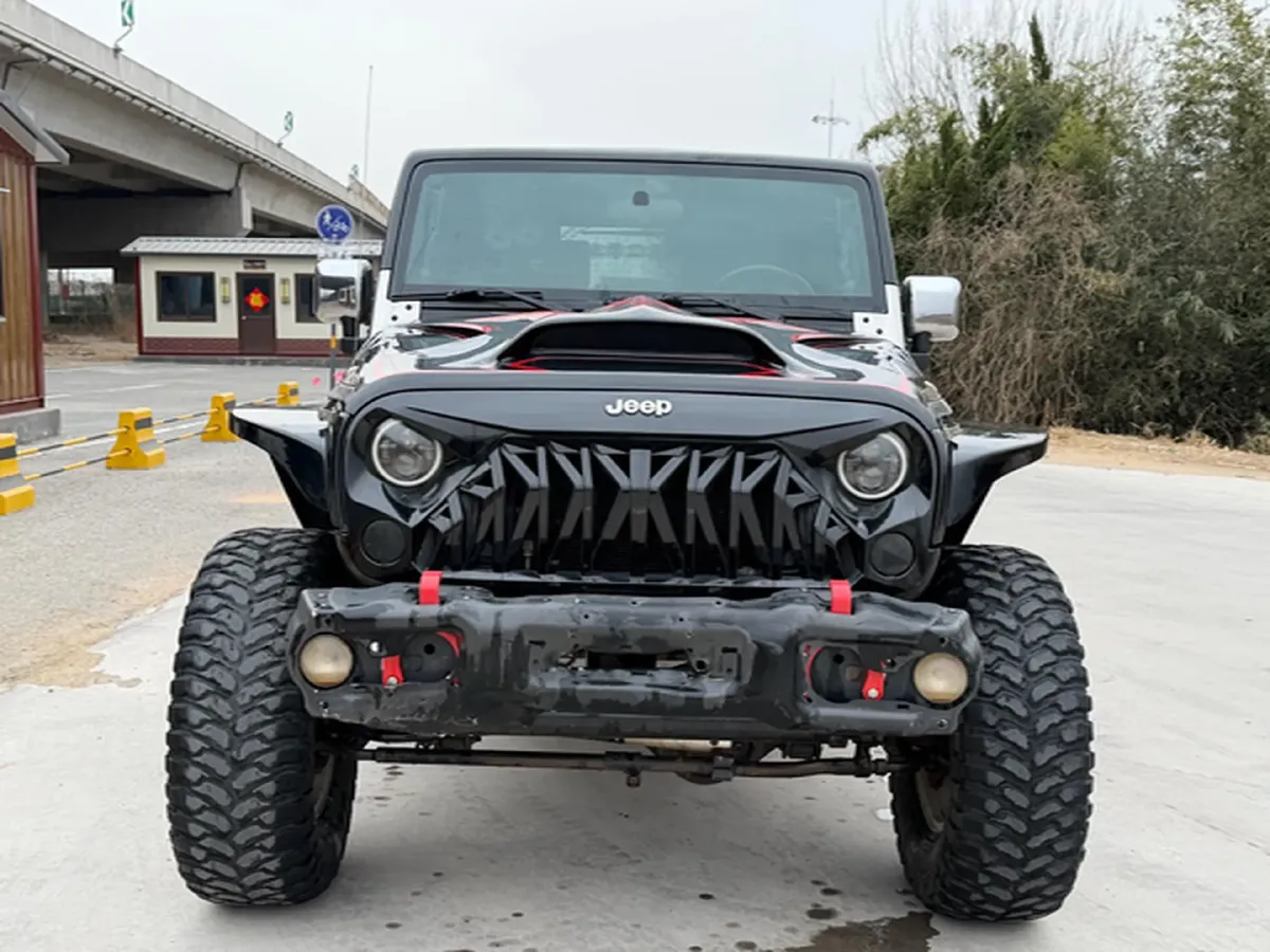 2010 Jeep Wrangler 3.8L 199HP V6 4AT,autocango,china used car exporter,china ev exporter,chinese used car exporter,chinese used ev exporter