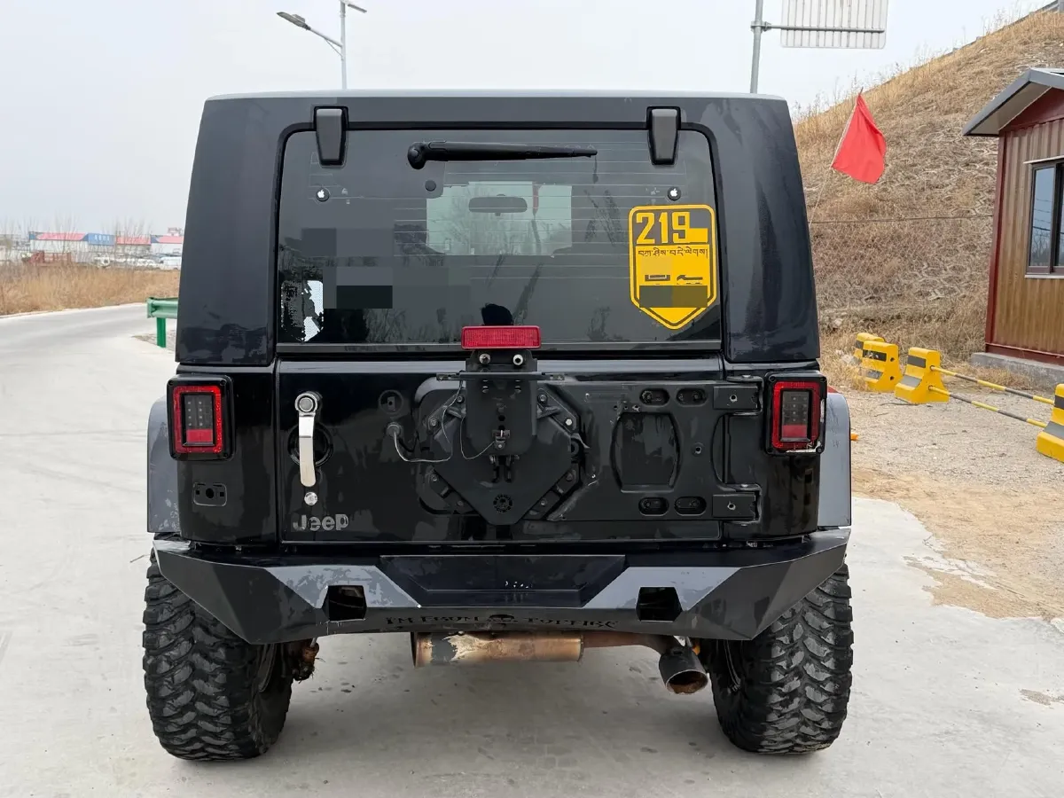 2010 Jeep Wrangler 3.8L 199HP V6 4AT,autocango,china used car exporter,china ev exporter,chinese used car exporter,chinese used ev exporter