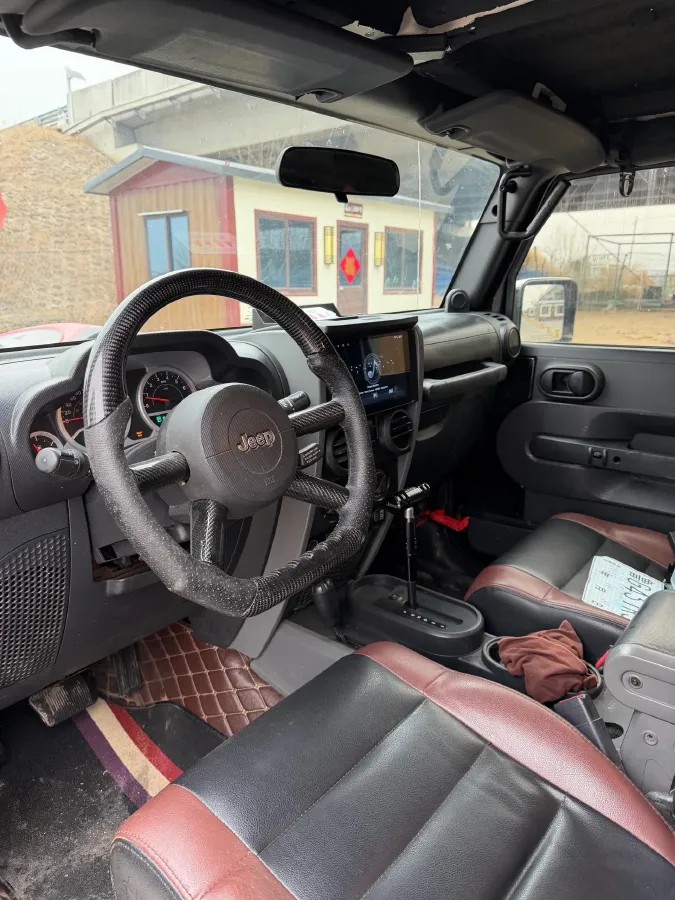 2010 Jeep Wrangler 3.8L 199HP V6 4AT,autocango,china used car exporter,china ev exporter,chinese used car exporter,chinese used ev exporter