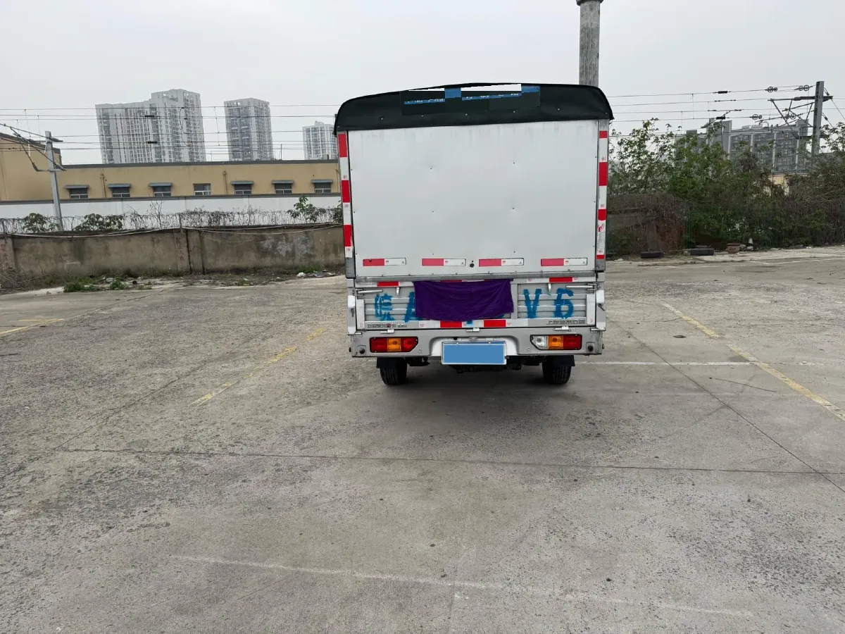 2023 WuLing RongGuang New Truck 1.5L 102HP L4 5MT,autocango,china used car exporter,china ev exporter,chinese used car exporter,chinese used ev exporter