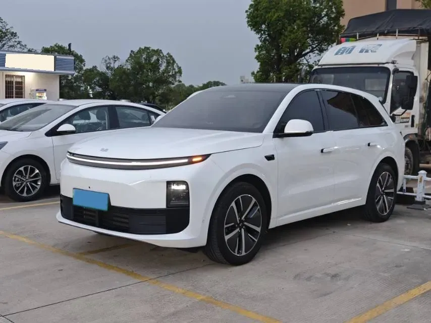 2024 Li L6 Range Extended 154HP L4 REEV 36.8KWH,autocango,china used car exporter,china ev exporter,chinese used car exporter,chinese used ev exporter