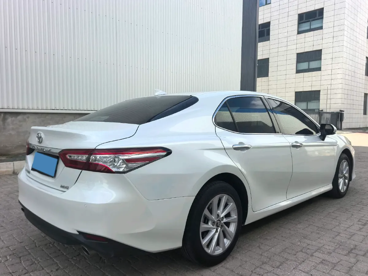 2021 Toyota Camry 2.0L 178HP L4 CVT,autocango,china used car exporter,china ev exporter,chinese used car exporter,chinese used ev exporter
