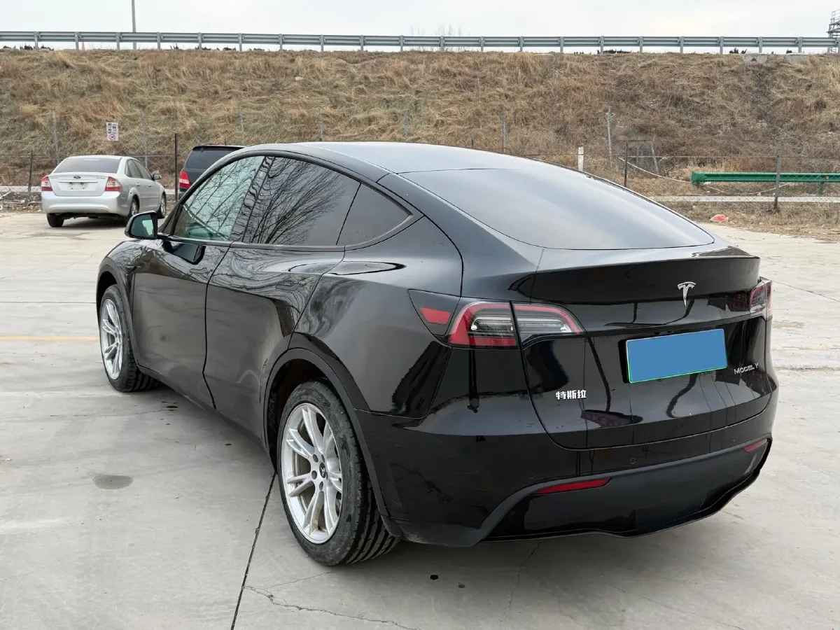 2022 Tesla Model Y BEV 60KWH,autocango,china used car exporter,china ev exporter,chinese used car exporter,chinese used ev exporter
