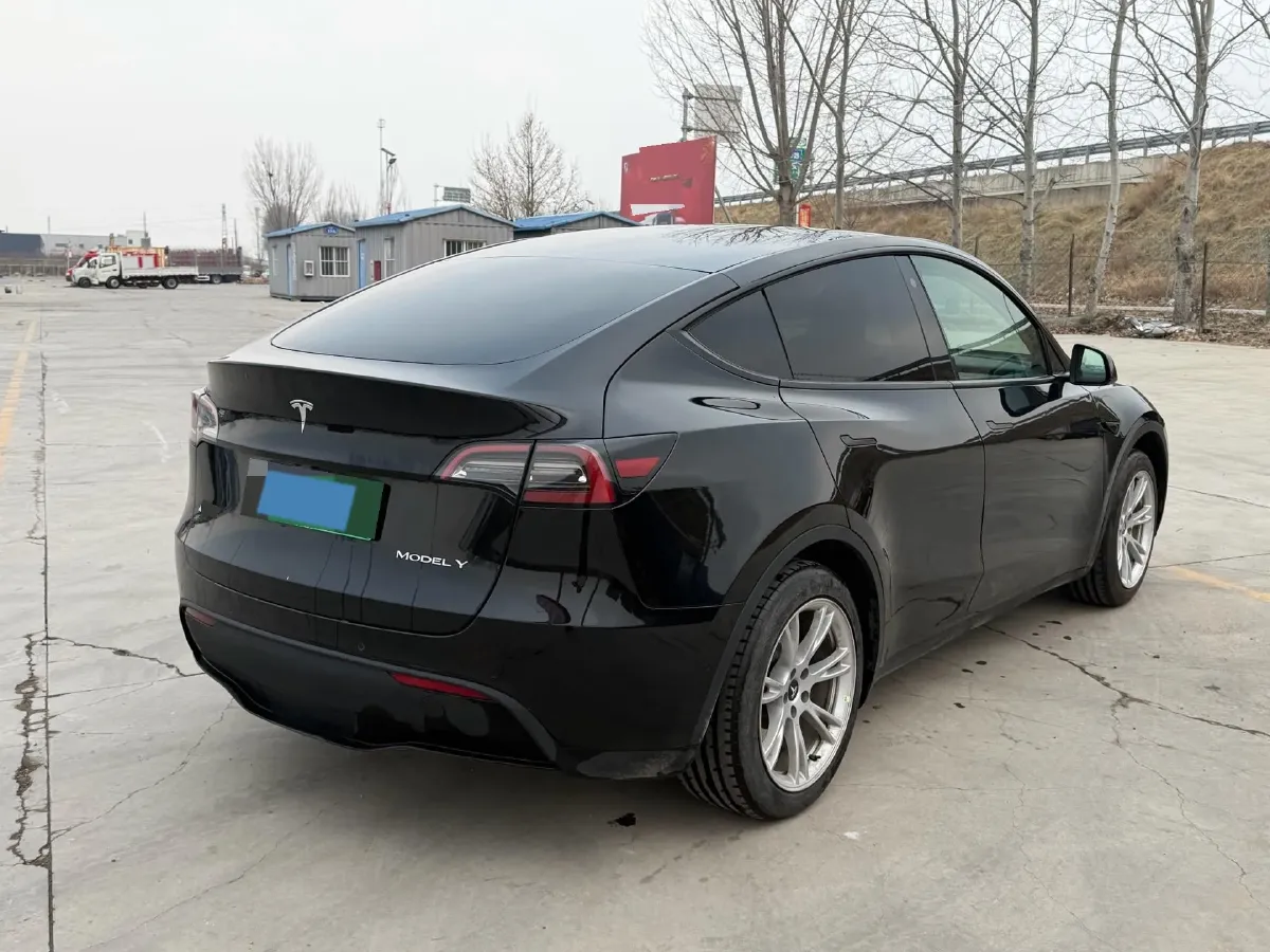 2022 Tesla Model Y BEV 60KWH,autocango,china used car exporter,china ev exporter,chinese used car exporter,chinese used ev exporter