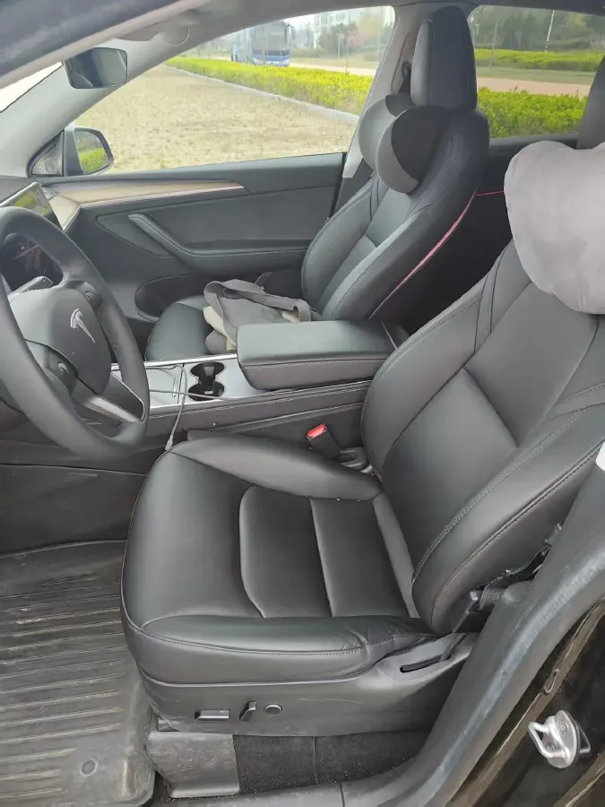 2022 Tesla Model Y BEV 60KWH,autocango,china used car exporter,china ev exporter,chinese used car exporter,chinese used ev exporter