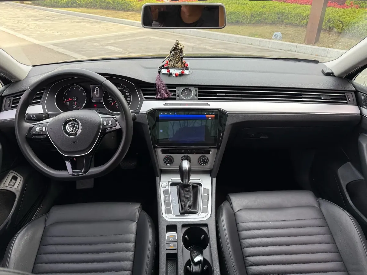 2019 Citroen C6 1.6T 170HP L4 6AT,autocango,china used car exporter,china ev exporter,chinese used car exporter,chinese used ev exporter