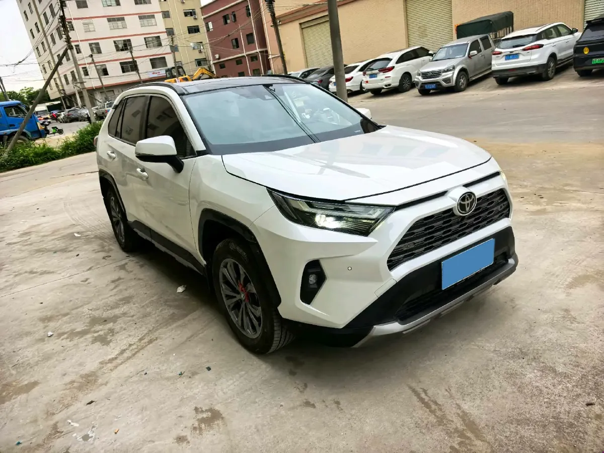 2024 Toyota RAV4 2.0L 171HP L4 CVT,autocango,china used car exporter,china ev exporter,chinese used car exporter,chinese used ev exporter
