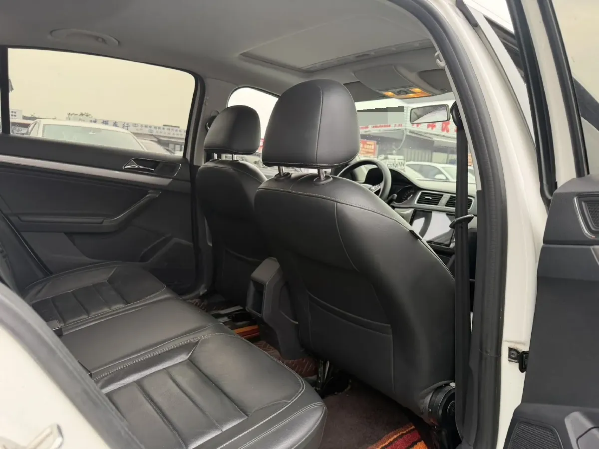 2017 Buick Excelle 1.5L 114HP L4 6AT,autocango,china used car exporter,china ev exporter,chinese used car exporter,chinese used ev exporter