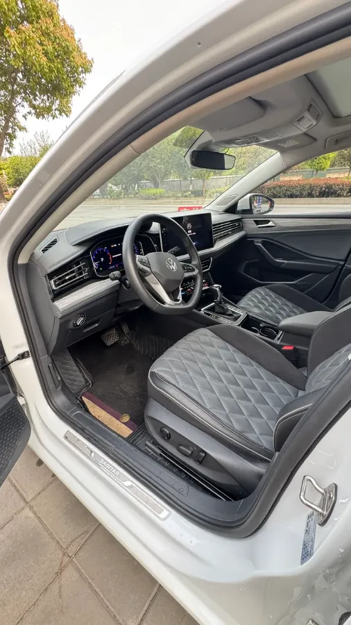 2023 Volkswagen Sagitar 1.4T 150HP L4 7DCT,autocango,china used car exporter,china ev exporter,chinese used car exporter,chinese used ev exporter