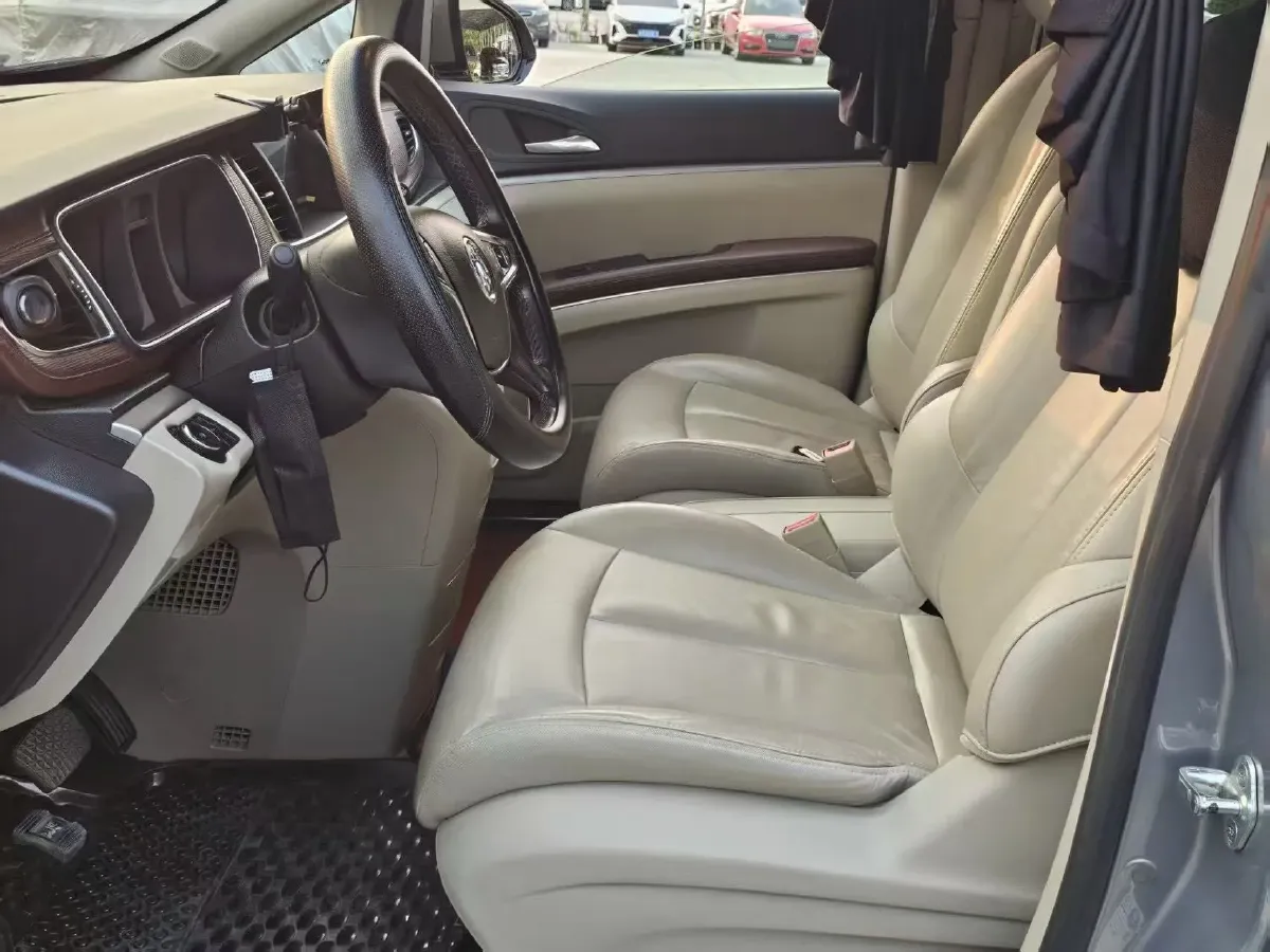 2018 Buick GL8 2.0T 260HP L4 6AT,autocango,china used car exporter,china ev exporter,chinese used car exporter,chinese used ev exporter