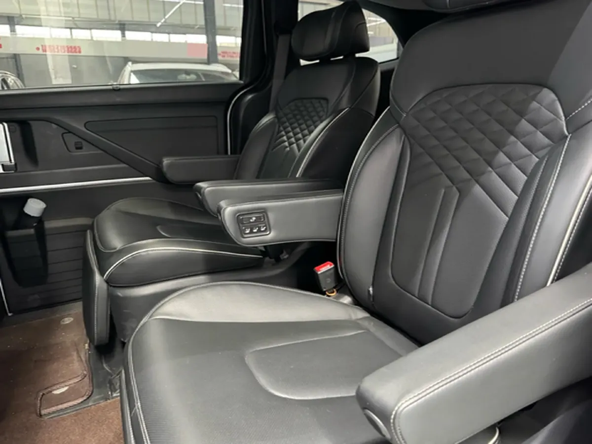 2024 Hyundai Custo 1.5T 170HP L4 8AT,autocango,china used car exporter,china ev exporter,chinese used car exporter,chinese used ev exporter