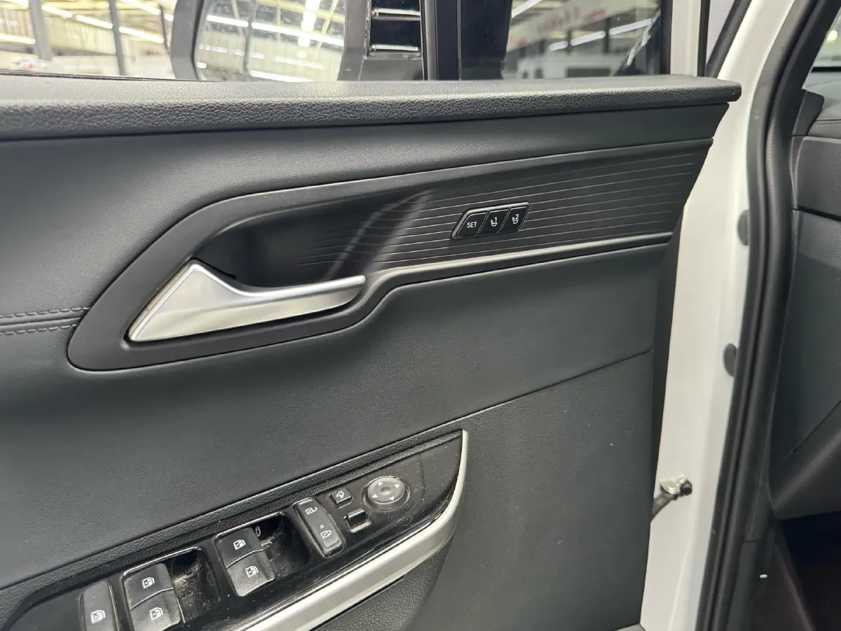 2024 Hyundai Custo 1.5T 170HP L4 8AT,autocango,china used car exporter,china ev exporter,chinese used car exporter,chinese used ev exporter