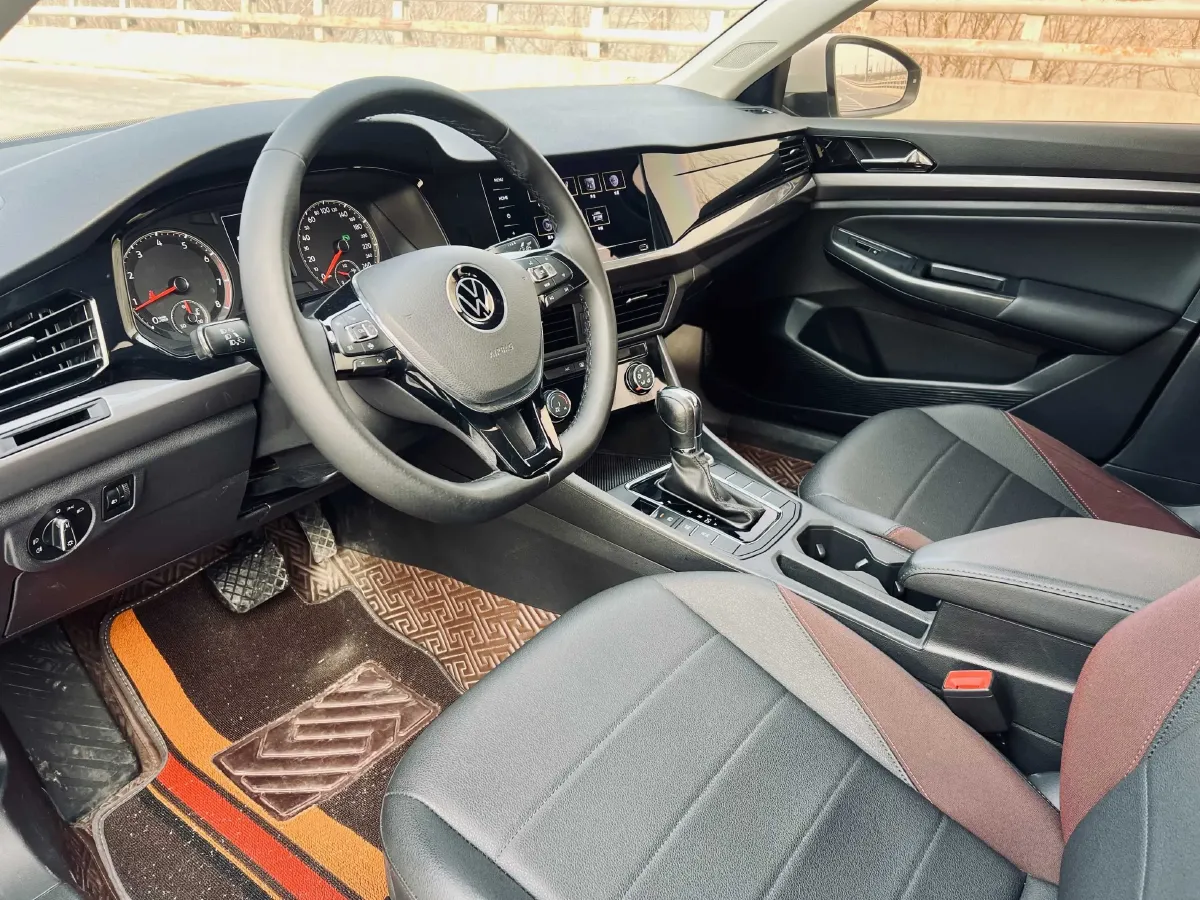 2021 Volkswagen Bora 1.5L 113HP L4 6AT,autocango,china used car exporter,china ev exporter,chinese used car exporter,chinese used ev exporter