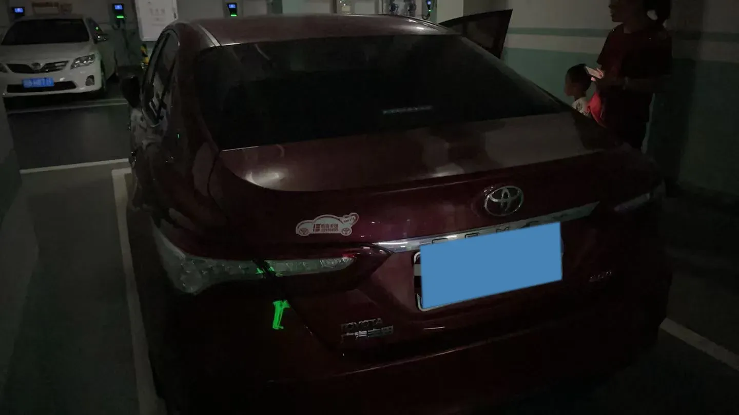 2018 Toyota Camry 2.0L 169HP L4 6AT,autocango,china used car exporter,china ev exporter,chinese used car exporter,chinese used ev exporter