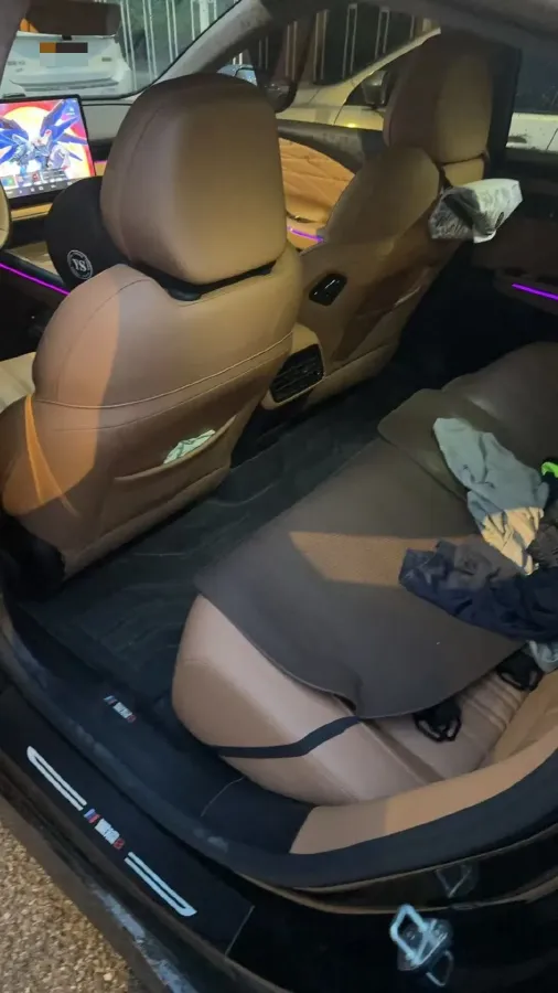 2025 Geely Galaxy Starshine 8 1.5T 163HP L4 3DHT PHEV 27.69KWH,autocango,china used car exporter,china ev exporter,chinese used car exporter,chinese used ev exporter