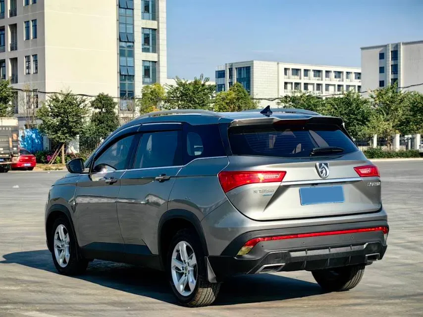 2019 BaoJun 530 1.5T 151HP L4 CVT,autocango,china used car exporter,china ev exporter,chinese used car exporter,chinese used ev exporter