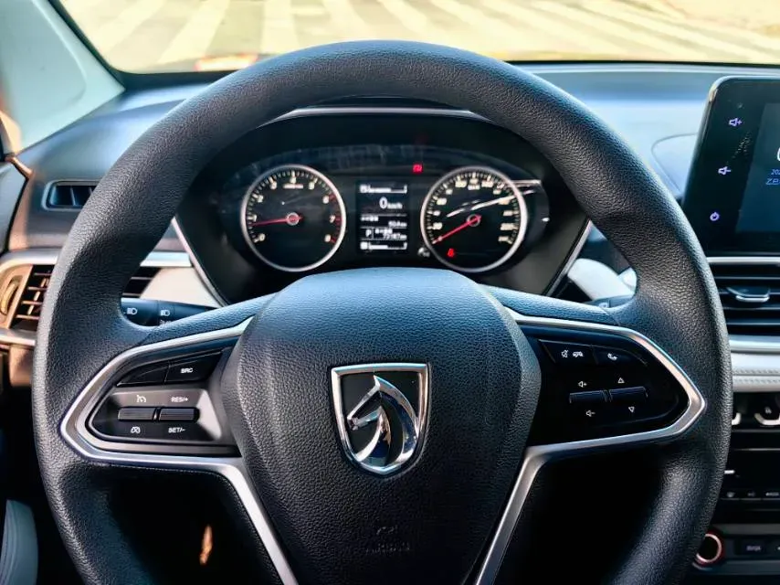 2019 BaoJun 530 1.5T 151HP L4 CVT,autocango,china used car exporter,china ev exporter,chinese used car exporter,chinese used ev exporter