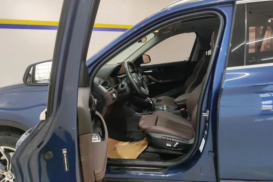 2022 BMW X1 2.0T 192HP L4 7DCT,autocango,china used car exporter,china ev exporter,chinese used car exporter,chinese used ev exporter