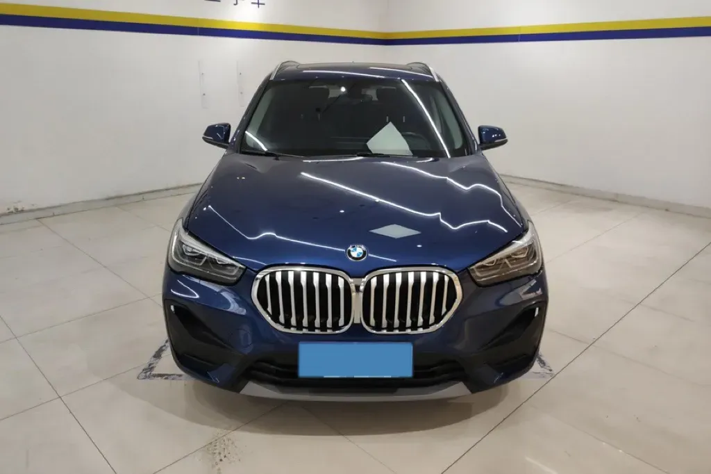 2022 BMW X1 2.0T 192HP L4 7DCT,autocango,china used car exporter,china ev exporter,chinese used car exporter,chinese used ev exporter