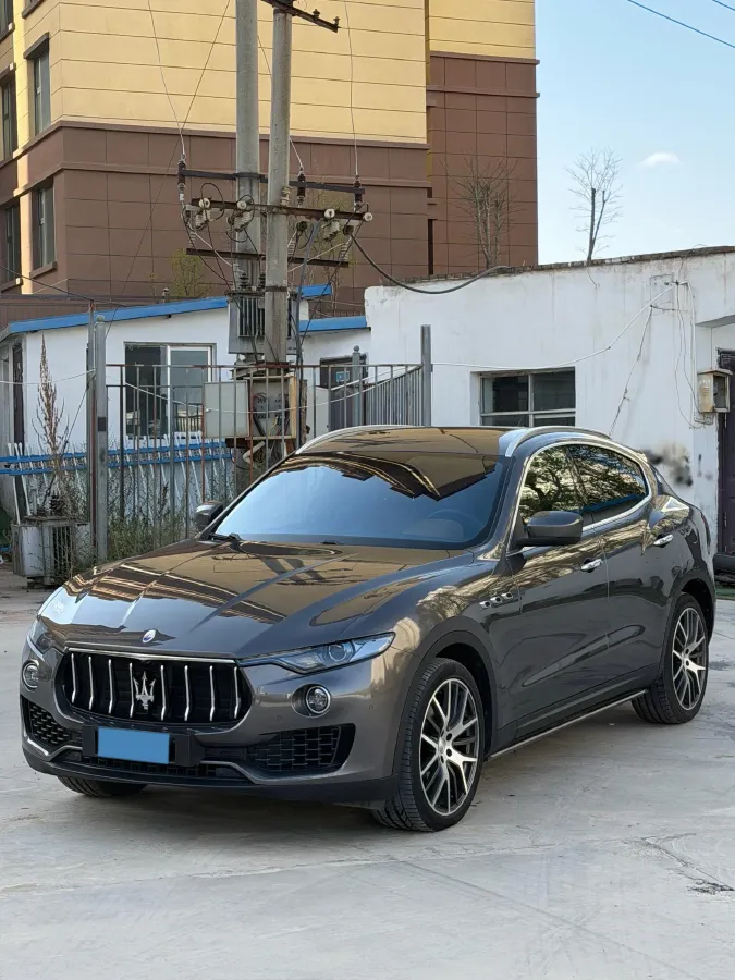 2018 Maserati Levante 3.0T 350HP V6 8AT,autocango,china used car exporter,china ev exporter,chinese used car exporter,chinese used ev exporter