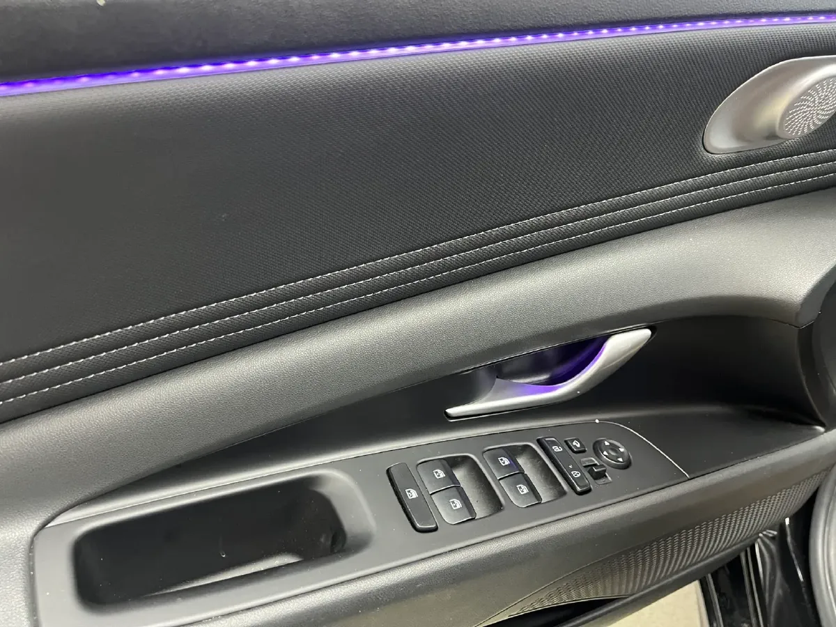 2022 Hyundai Elantra 1.5L 115HP L4 CVT,autocango,china used car exporter,china ev exporter,chinese used car exporter,chinese used ev exporter