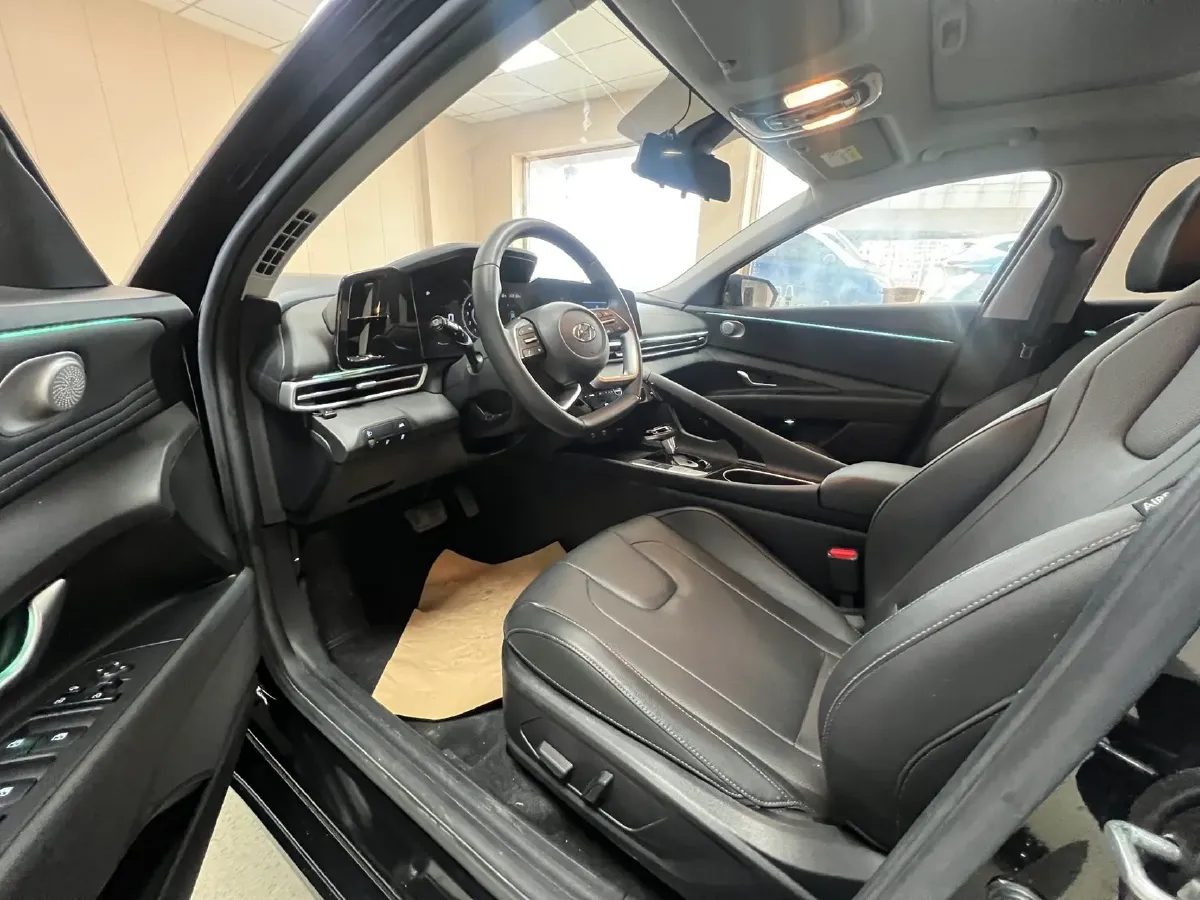 2022 Hyundai Elantra 1.5L 115HP L4 CVT,autocango,china used car exporter,china ev exporter,chinese used car exporter,chinese used ev exporter