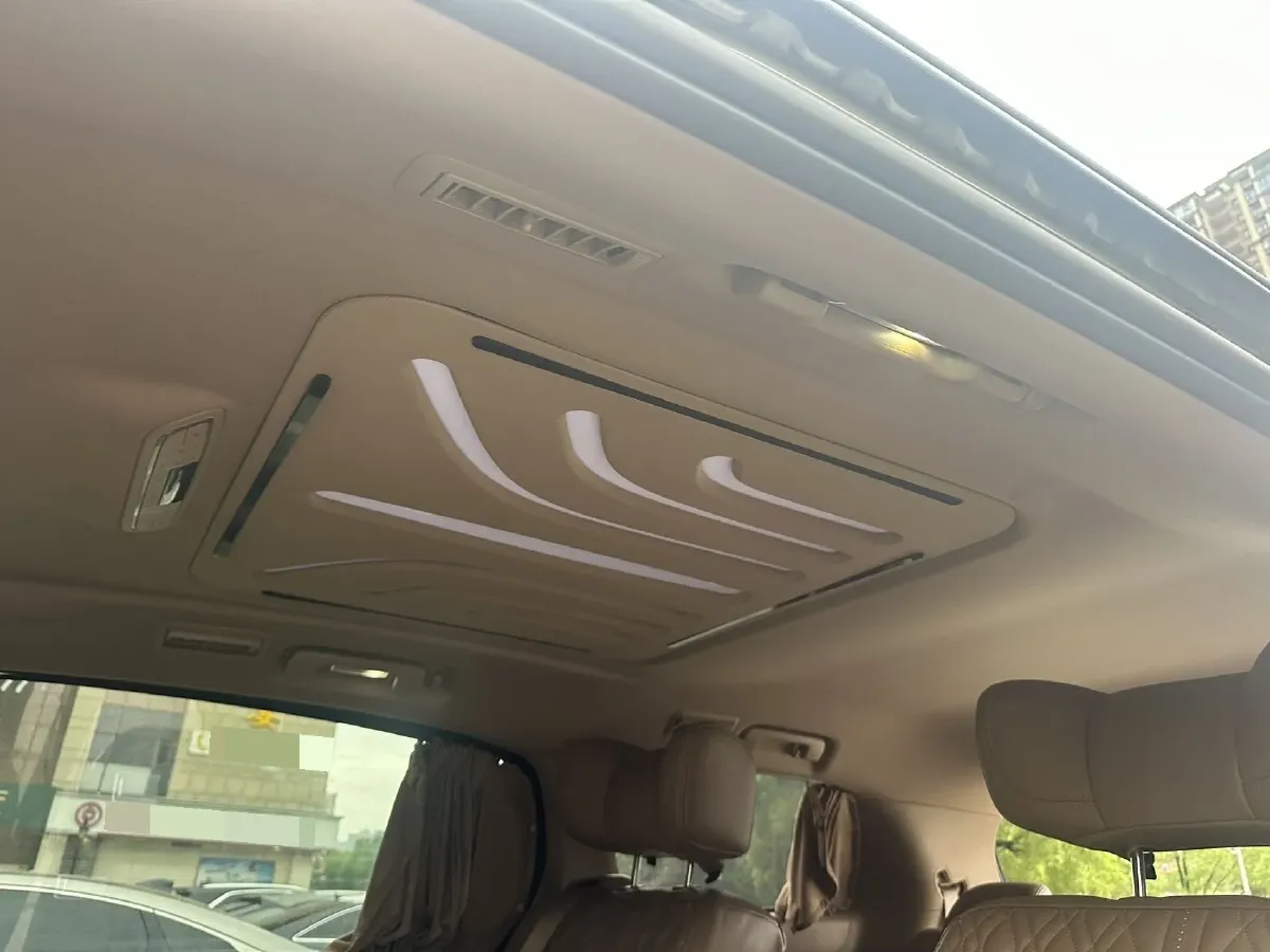 2021 Buick GL8 2.0T 237HP L4 9AT,autocango,china used car exporter,china ev exporter,chinese used car exporter,chinese used ev exporter