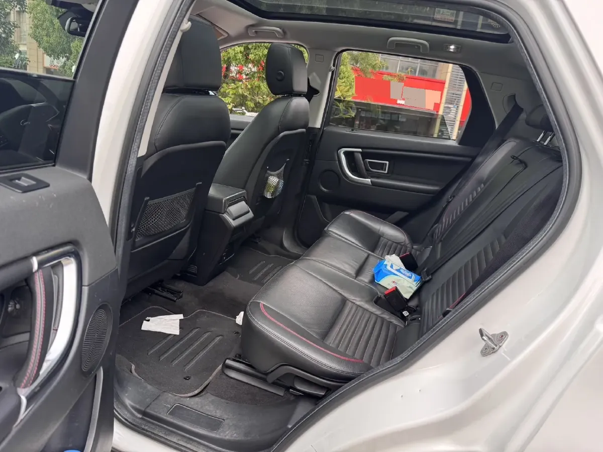 2019 Land Rover Discovery Sport 2.0T 241HP L4 9AT,autocango,china used car exporter,china ev exporter,chinese used car exporter,chinese used ev exporter