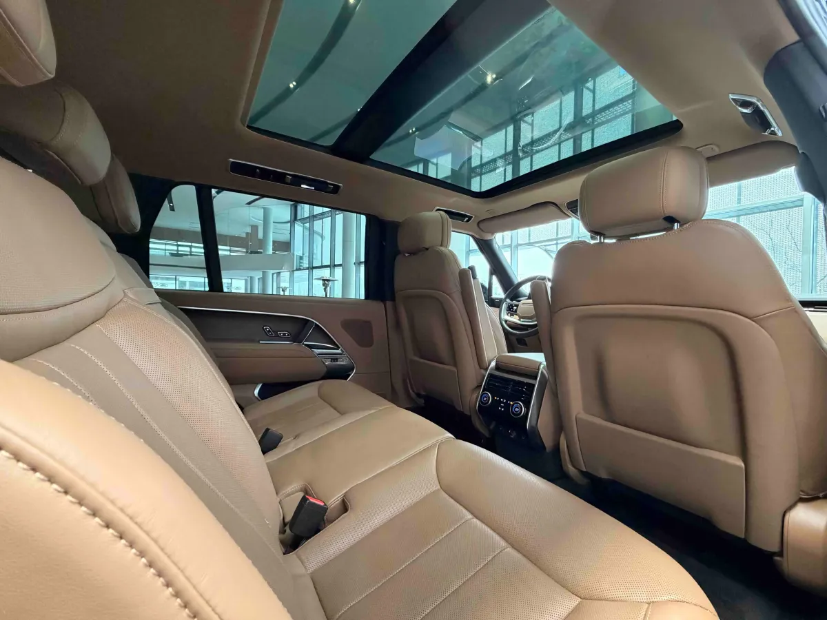 2023 Land Rover Range Rover 3.0T 400HP L6 8AT,autocango,china used car exporter,china ev exporter,chinese used car exporter,chinese used ev exporter