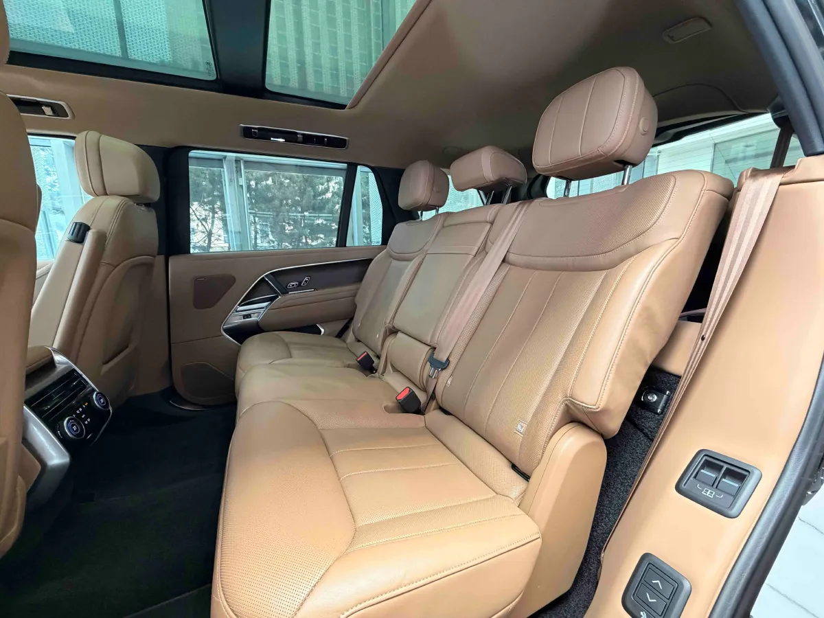 2023 Land Rover Range Rover 3.0T 400HP L6 8AT,autocango,china used car exporter,china ev exporter,chinese used car exporter,chinese used ev exporter
