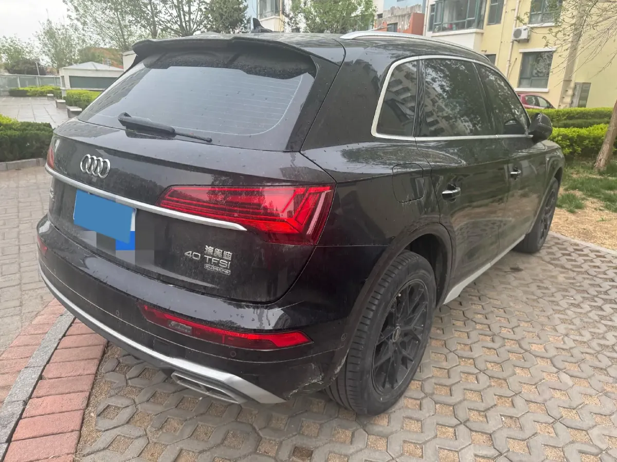 2022 Audi Q5L 2.0T 190HP L4 7DCT,autocango,china used car exporter,china ev exporter,chinese used car exporter,chinese used ev exporter