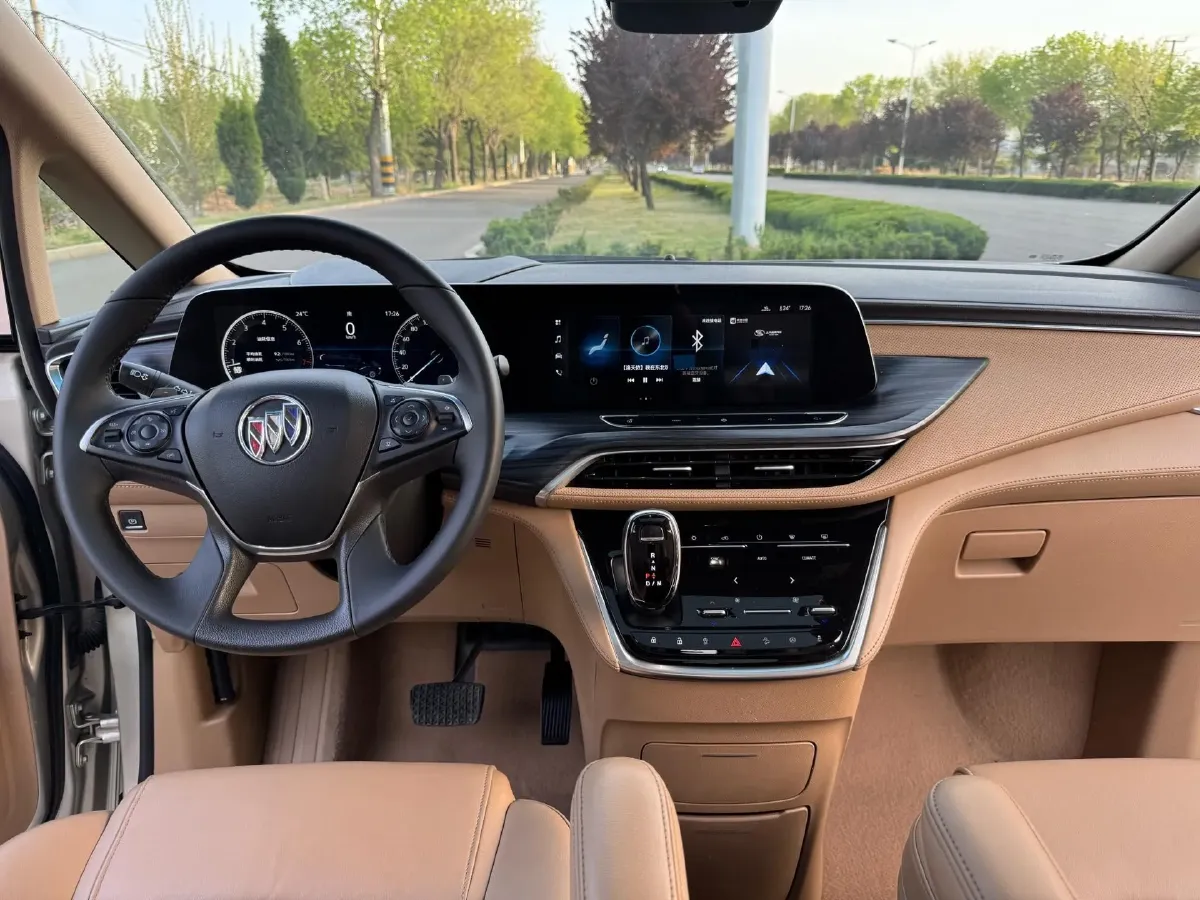 2021 Buick GL8 2.0T 237HP L4 9AT,autocango,china used car exporter,china ev exporter,chinese used car exporter,chinese used ev exporter