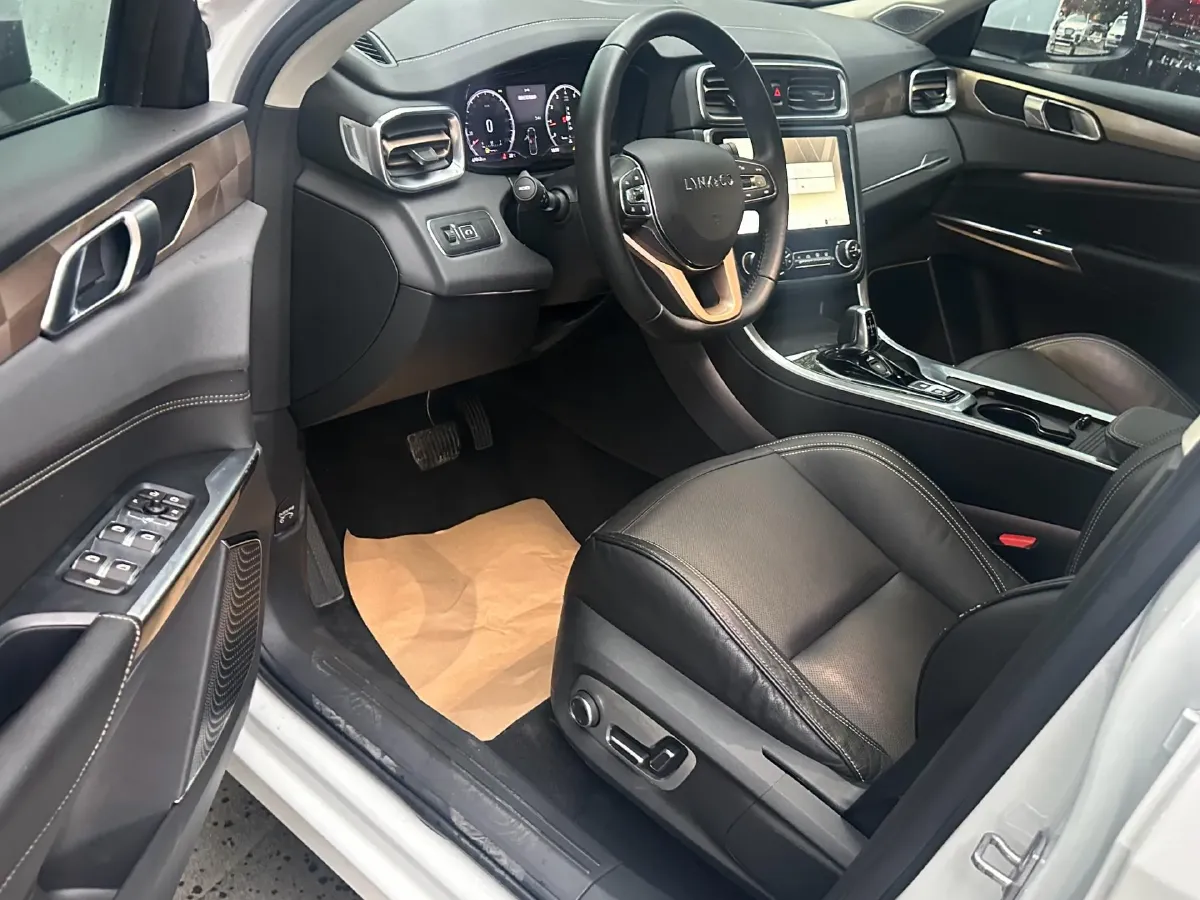 2017 Foton Tunland 2.8T 177HP L4 6AT,autocango,china used car exporter,china ev exporter,chinese used car exporter,chinese used ev exporter