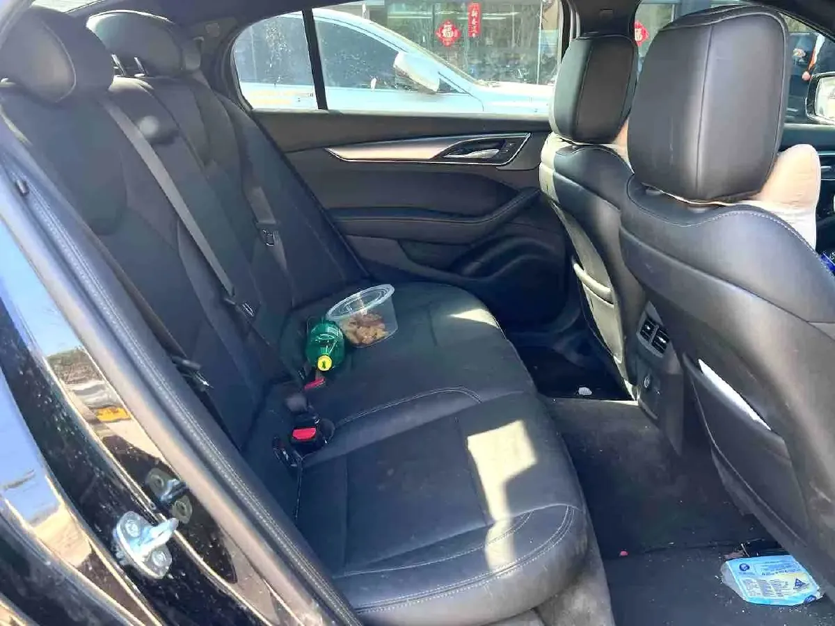 2025 Cadillac CT5 2.0T 237HP L4 10AT,autocango,china used car exporter,china ev exporter,chinese used car exporter,chinese used ev exporter