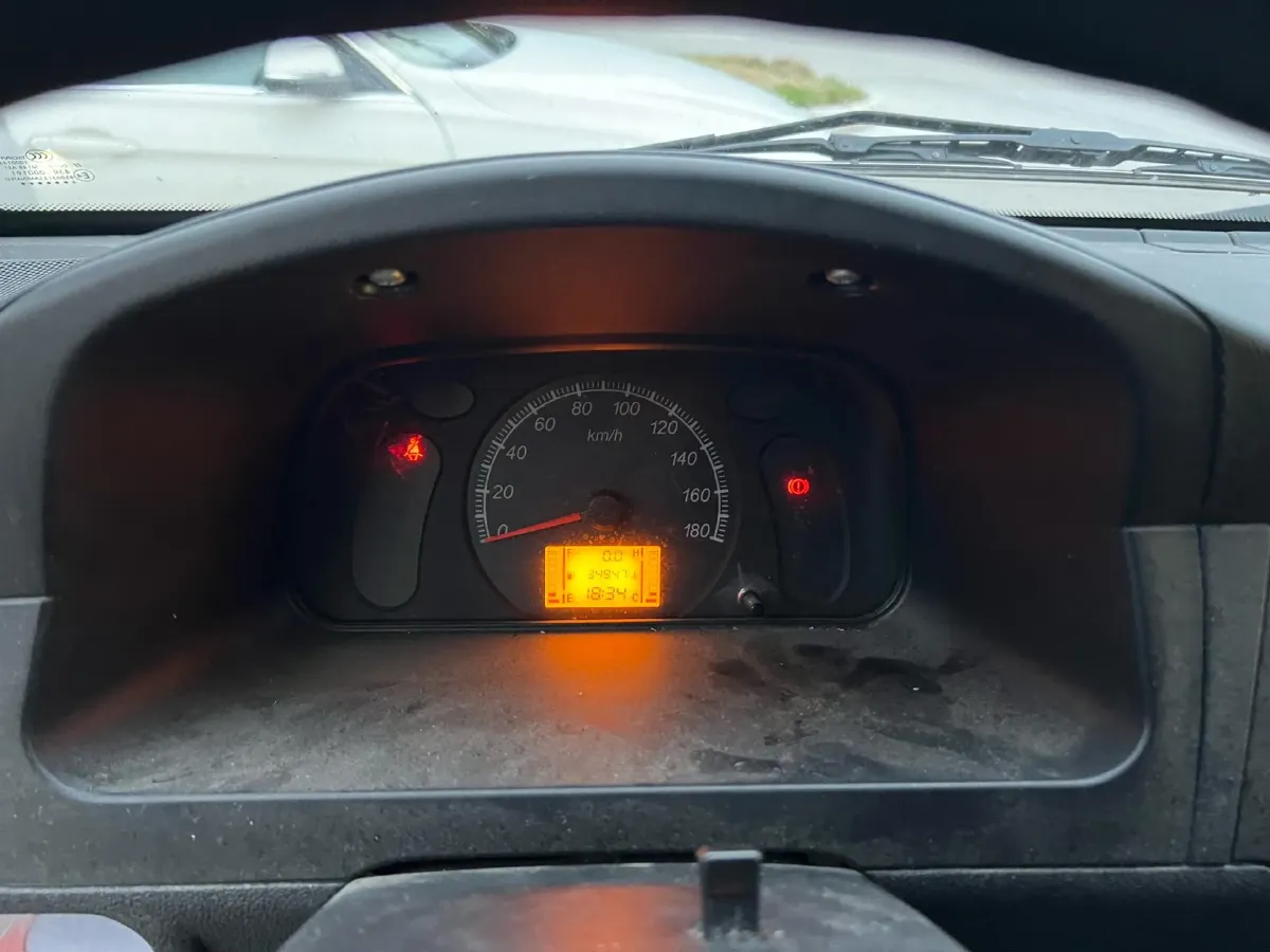 2023 WuLing ZhiGuang 1.5L 102HP L4 5MT,autocango,china used car exporter,china ev exporter,chinese used car exporter,chinese used ev exporter