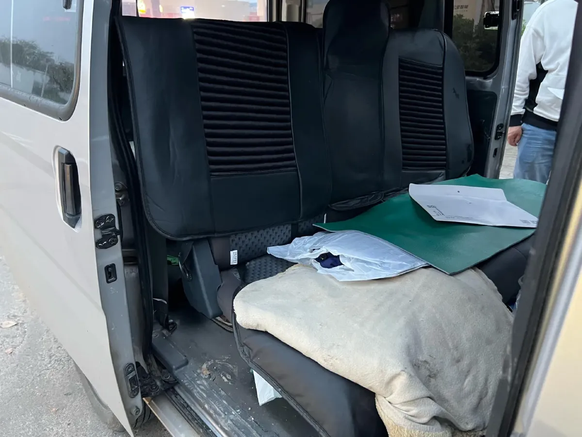 2023 WuLing ZhiGuang 1.5L 102HP L4 5MT,autocango,china used car exporter,china ev exporter,chinese used car exporter,chinese used ev exporter