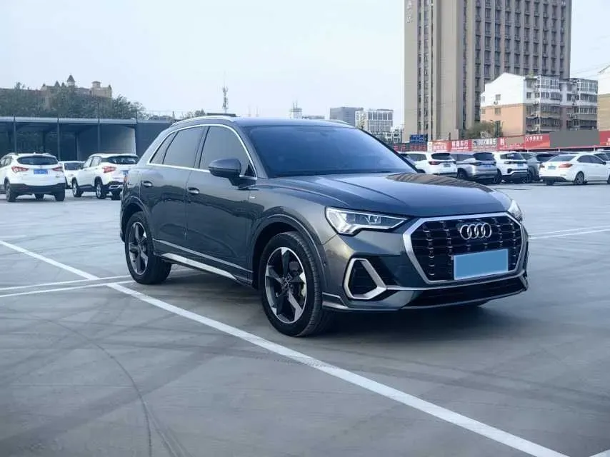 2023 Audi Q3 1.5T 160HP L4 7DCT,autocango,china used car exporter,china ev exporter,chinese used car exporter,chinese used ev exporter
