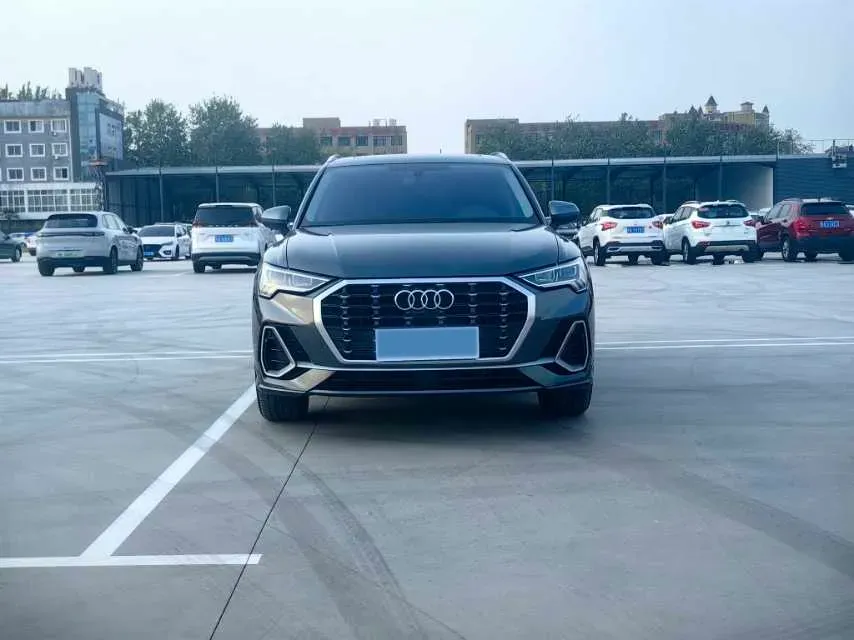 2023 Audi Q3 1.5T 160HP L4 7DCT,autocango,china used car exporter,china ev exporter,chinese used car exporter,chinese used ev exporter