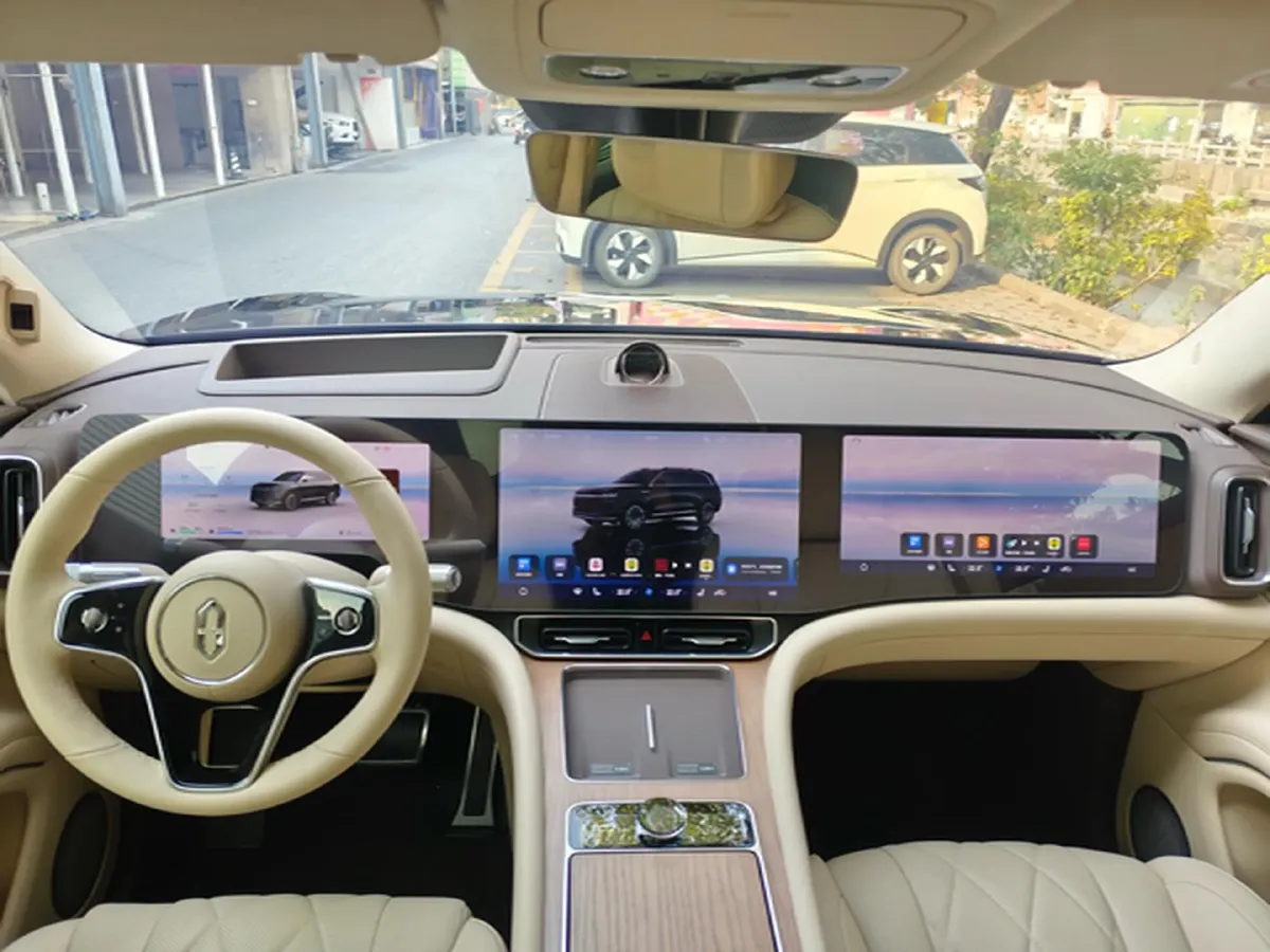 2024 AITO AITO M9 1.5T 152HP L4 REEV 42KWH,autocango,china used car exporter,china ev exporter,chinese used car exporter,chinese used ev exporter