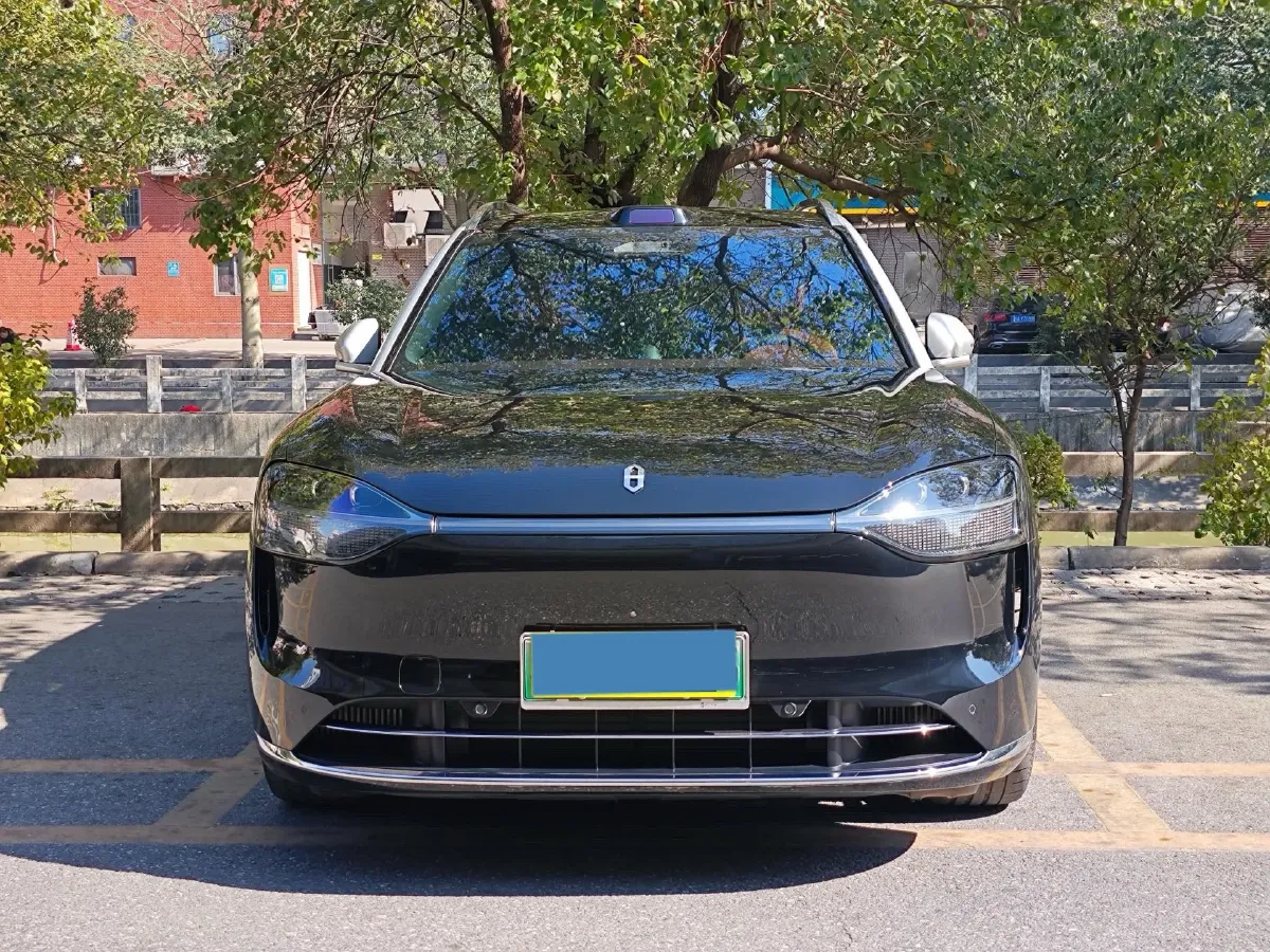 2024 AITO AITO M9 1.5T 152HP L4 REEV 42KWH,autocango,china used car exporter,china ev exporter,chinese used car exporter,chinese used ev exporter