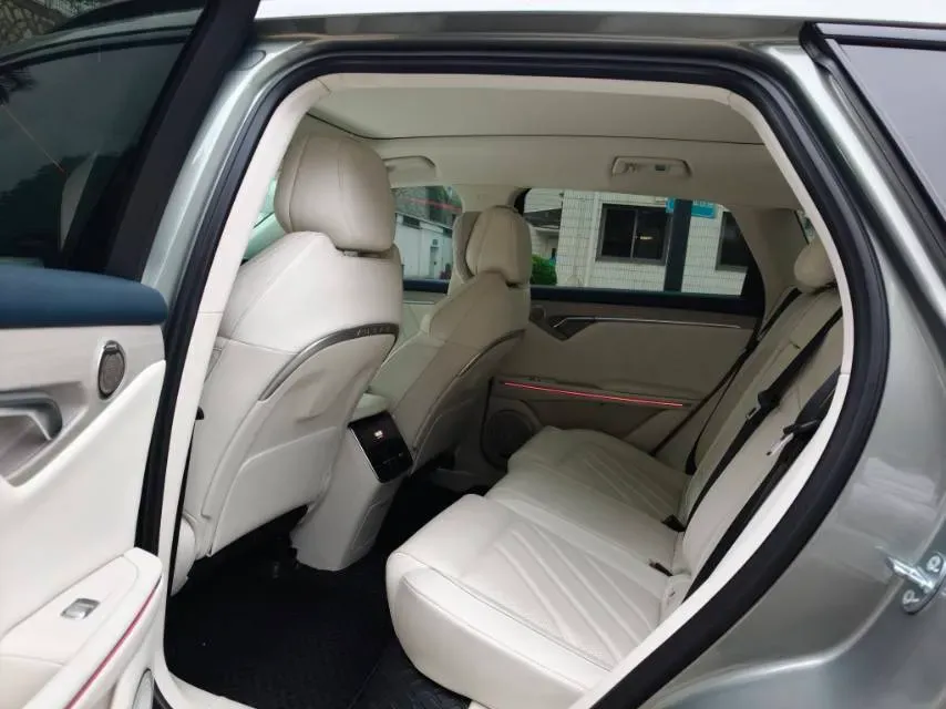 2025 Voyah FREE 1.5T 150HP L4 REEV 43KWH,autocango,china used car exporter,china ev exporter,chinese used car exporter,chinese used ev exporter