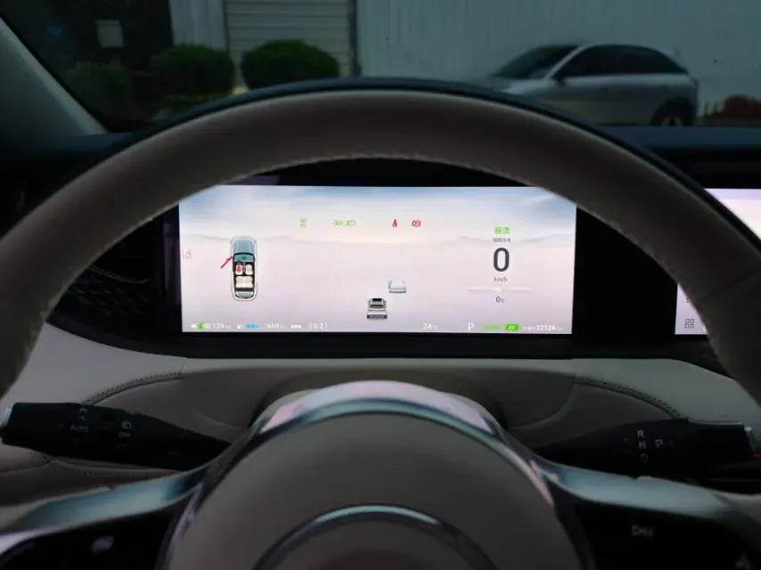 2025 Voyah FREE 1.5T 150HP L4 REEV 43KWH,autocango,china used car exporter,china ev exporter,chinese used car exporter,chinese used ev exporter