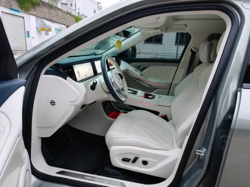 2025 Voyah FREE 1.5T 150HP L4 REEV 43KWH,autocango,china used car exporter,china ev exporter,chinese used car exporter,chinese used ev exporter