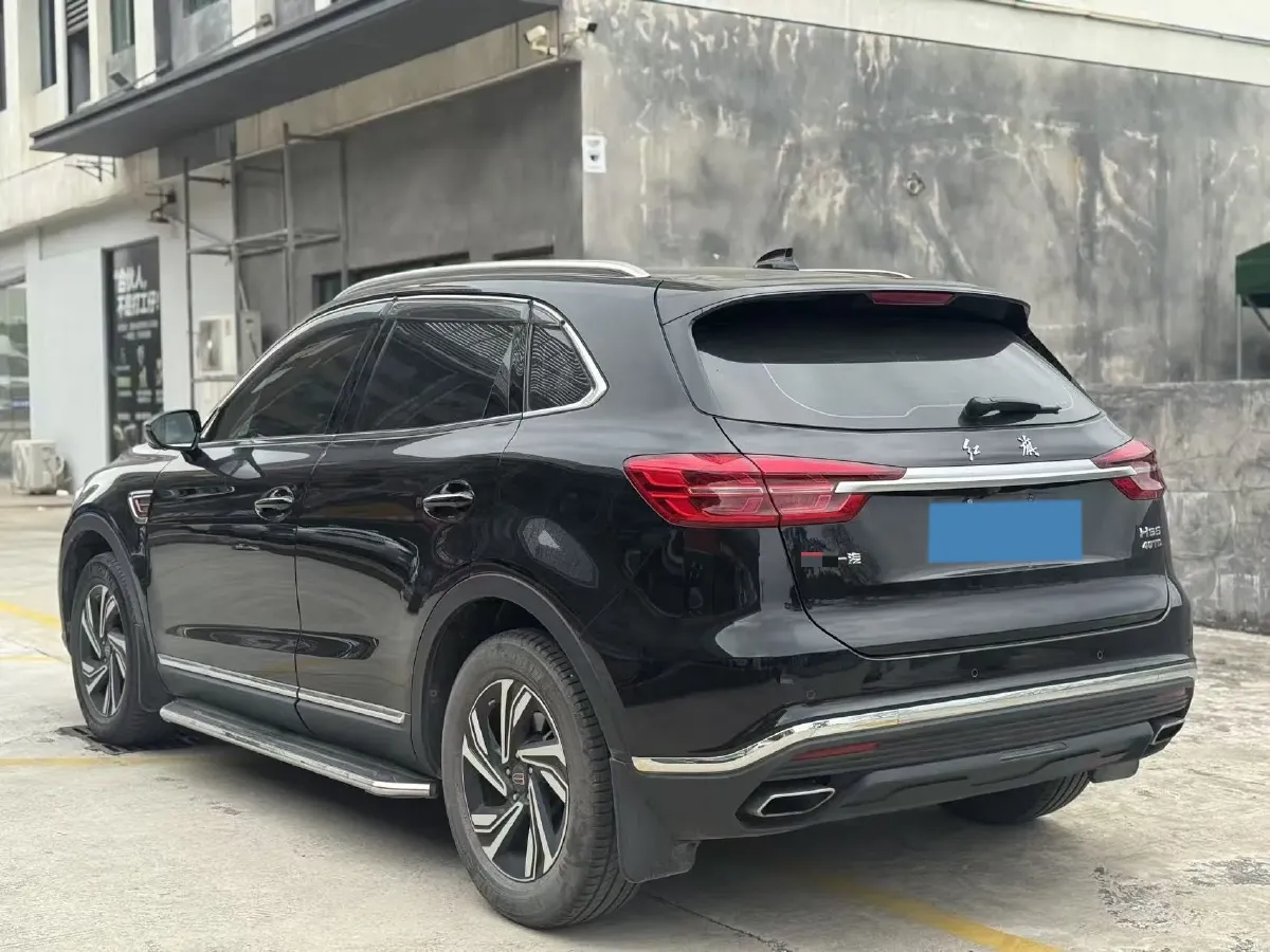 2022 HongQi HS5 2.0T 224HP L4 6AT,autocango,china used car exporter,china ev exporter,chinese used car exporter,chinese used ev exporter