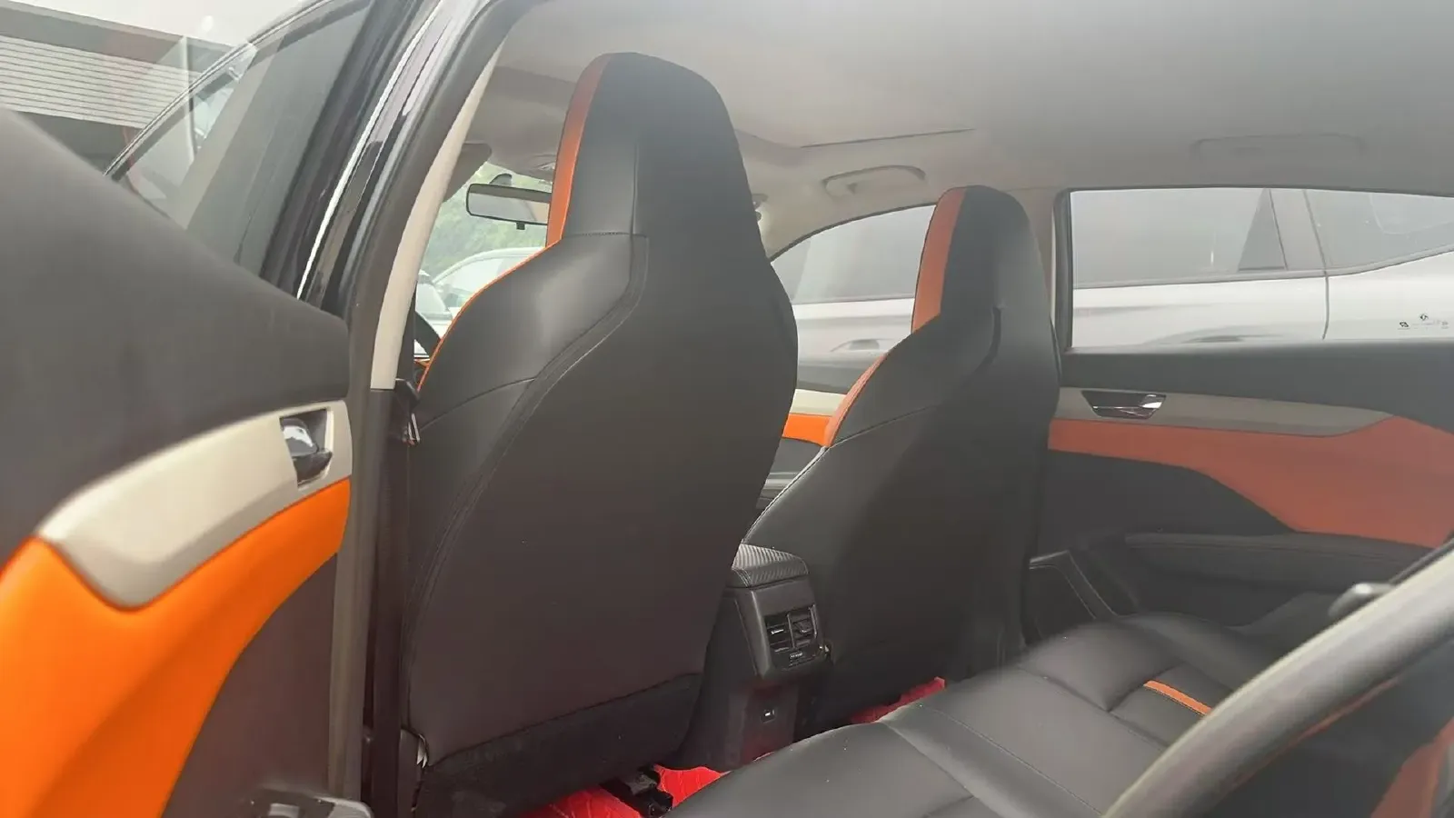 2023 DongFeng Aeolus YiXuan 1.5L 125HP L4 6DCT,autocango,china used car exporter,china ev exporter,chinese used car exporter,chinese used ev exporter