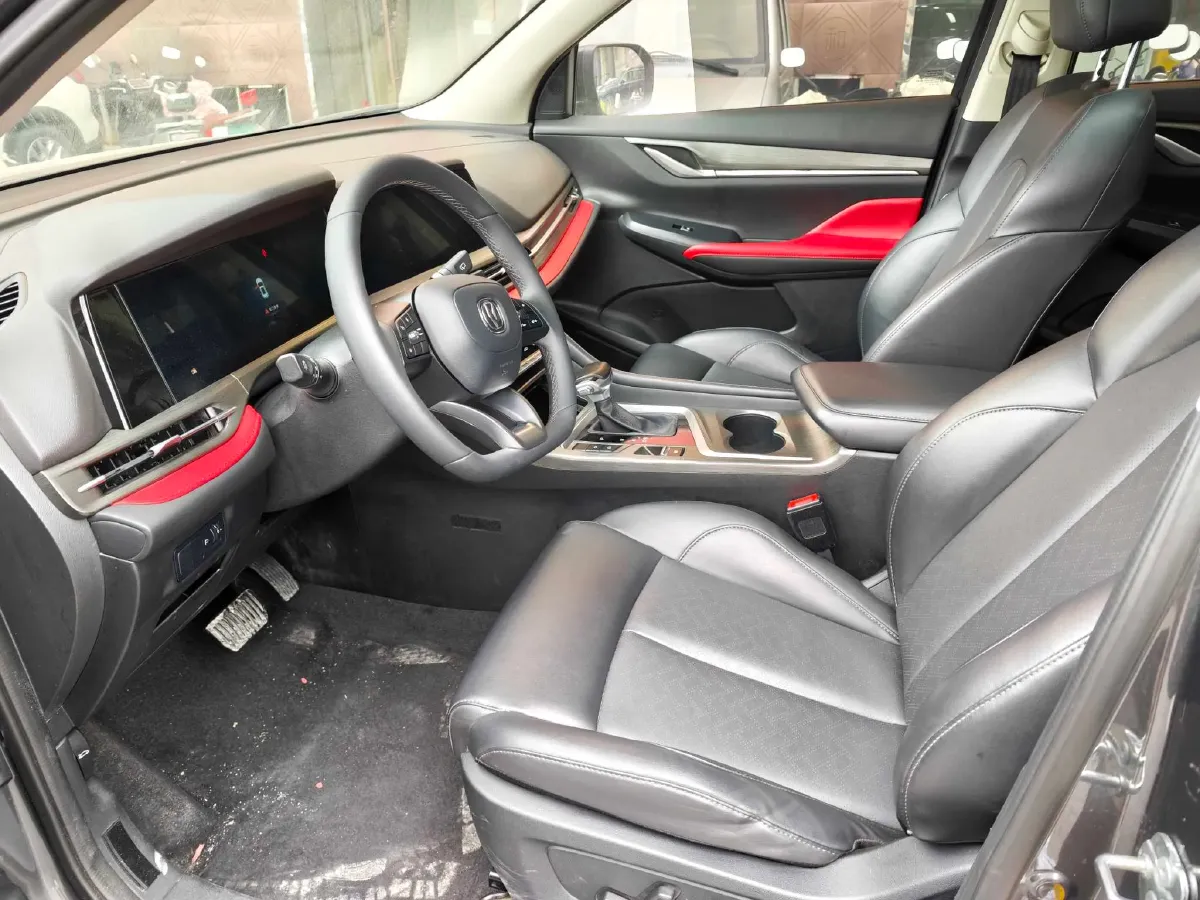 2021 ChangAn CS55 Plus 1.5T 180HP L4 7DCT,autocango,china used car exporter,china ev exporter,chinese used car exporter,chinese used ev exporter