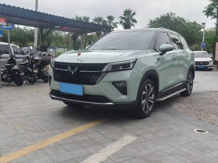 2021 WuLing XingChen 1.5T 147HP L4 CVT,autocango,china used car exporter,china ev exporter,chinese used car exporter,chinese used ev exporter