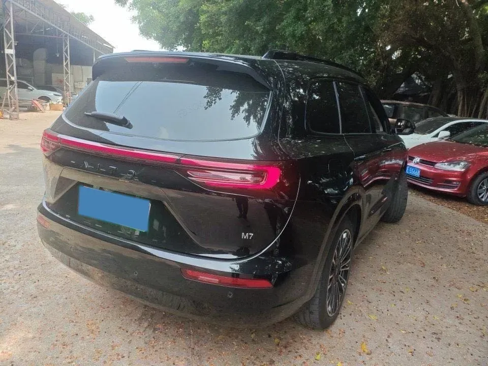 2024 AITO AITO M7 1.5T 152HP L4 REEV 40KWH,autocango,china used car exporter,china ev exporter,chinese used car exporter,chinese used ev exporter