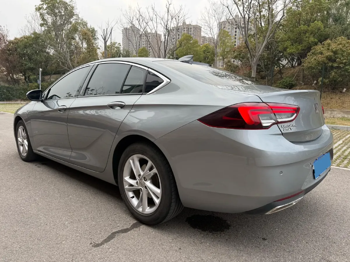 2024 Buick Regal 1.5T 169HP L4 9AT,autocango,china used car exporter,china ev exporter,chinese used car exporter,chinese used ev exporter