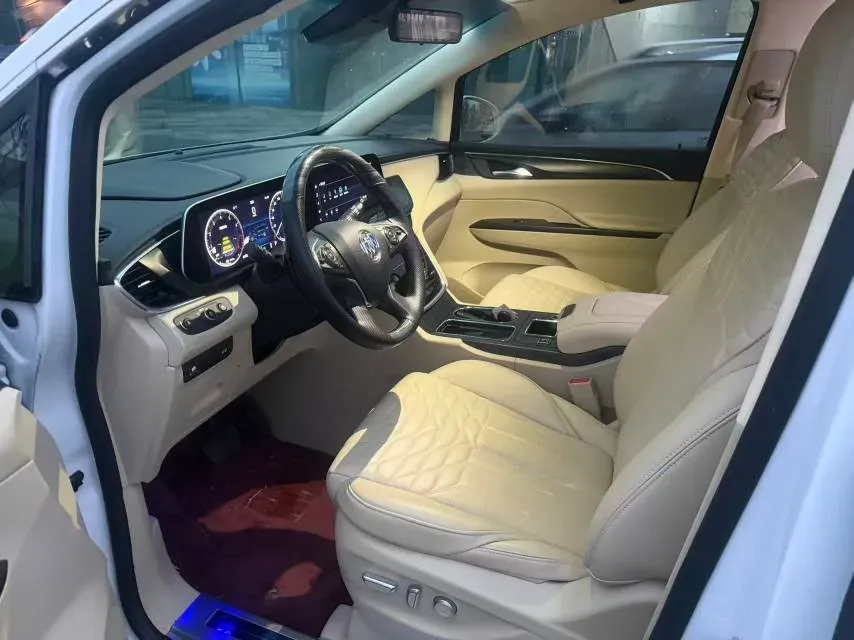 2022 Buick GL8 2.0T 237HP L4 9AT,autocango,china used car exporter,china ev exporter,chinese used car exporter,chinese used ev exporter